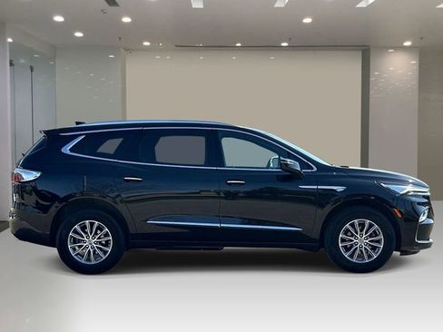 Used 2023 Buick Enclave Essence w/ Trailering Package, 5000 lbs. FWD image 5
