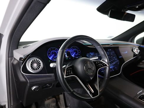 Used 2023 Mercedes-Benz EQS 580 4MATIC SUV image 27