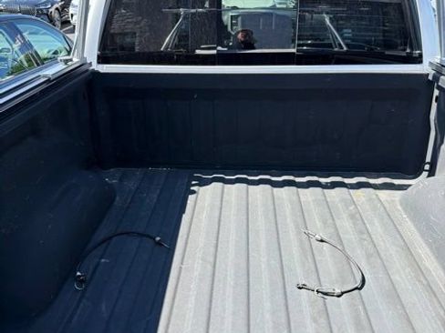 Used 2022 RAM 1500 Big Horn AWD/4WD image 7