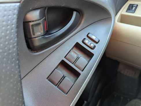 Used 2010 Toyota RAV4 4WD image 17