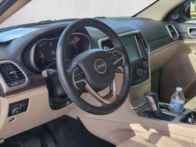 Used 2017 Jeep Grand Cherokee Limited RWD image 10