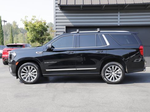 Used 2021 GMC Yukon Denali w/ Denali Premium Package AWD/4WD image 5