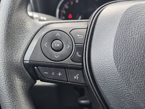 Certified 2023 Toyota RAV4 LE FWD image 29