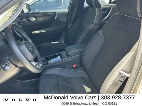 Used 2023 Volvo XC40 Recharge Ultimate w/ Protection Package Premier AWD/4WD image 5