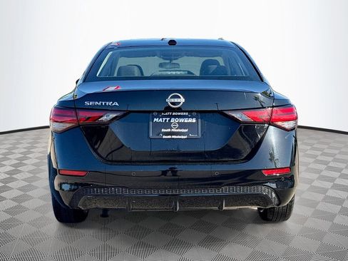 Used 2025 Nissan Sentra SV image 6
