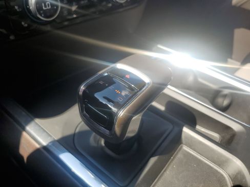 Used 2023 GMC Sierra 1500 SLT w/ SLT Premium Package image 24