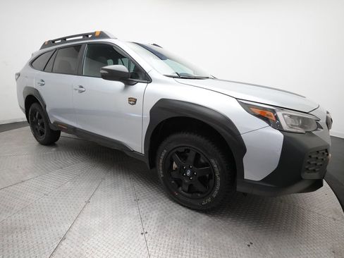 Certified 2025 Subaru Outback Wilderness AWD/4WD image 38