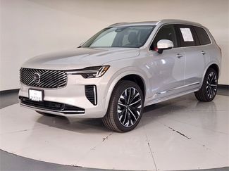 Used 2025 Volvo XC90 B5 Plus video 1