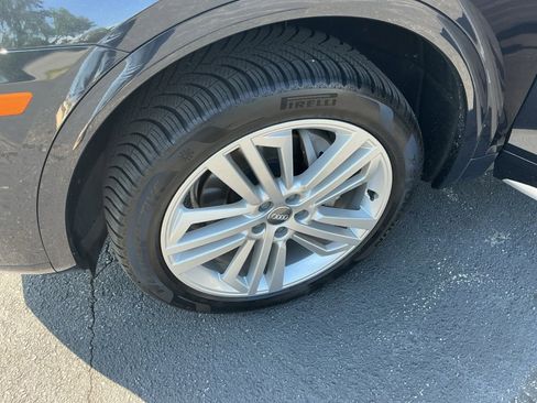 Used 2018 Audi Q5 Prestige w/ Prestige Package image 31