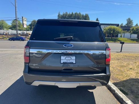 Used 2018 Ford Expedition Max Limited w/ Equipment Group 302A AWD/4WD image 6