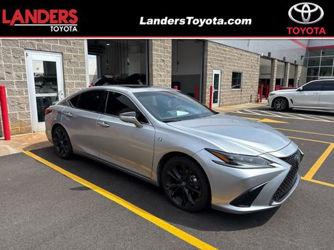 Used 2023 Lexus ES 350 F Sport w/ Accessory Package (Z2) FWD image 1