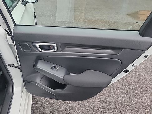 Used 2023 Honda Civic Sport image 21