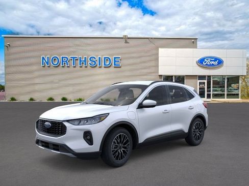 New 2025 Ford Escape SE w/ Class II Trailer Tow Package image 2