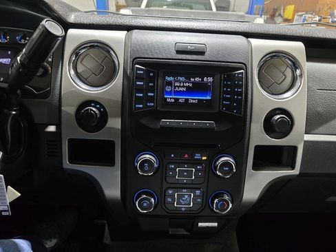 Used 2013 Ford F150 XLT w/ Mid Equipment Group AWD/4WD image 32