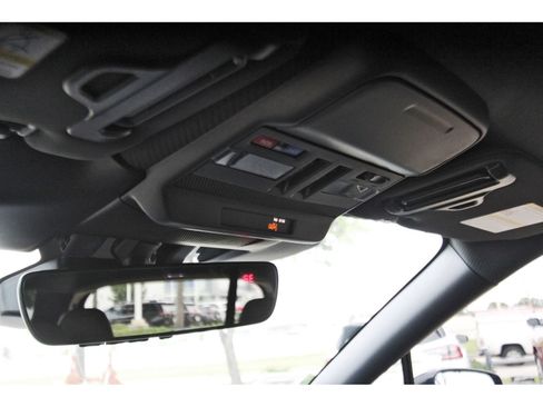 New 2026 Subaru Outback Limited XT AWD/4WD image 18