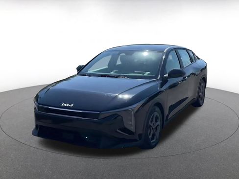 Used 2025 Kia K4 LXS image 4