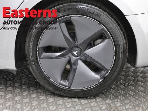 Used 2018 Tesla Model 3 Long Range image 26