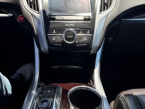 Used 2016 Acura TLX V6 FWD image 18