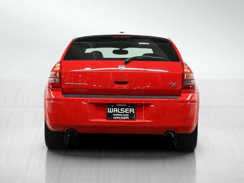 Used 2007 Dodge Magnum R/T w/ Road/Track Performance Group RWD image 4