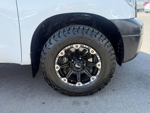 Used 2010 Toyota Tundra 4x4 Regular Cab Long Bed image 54