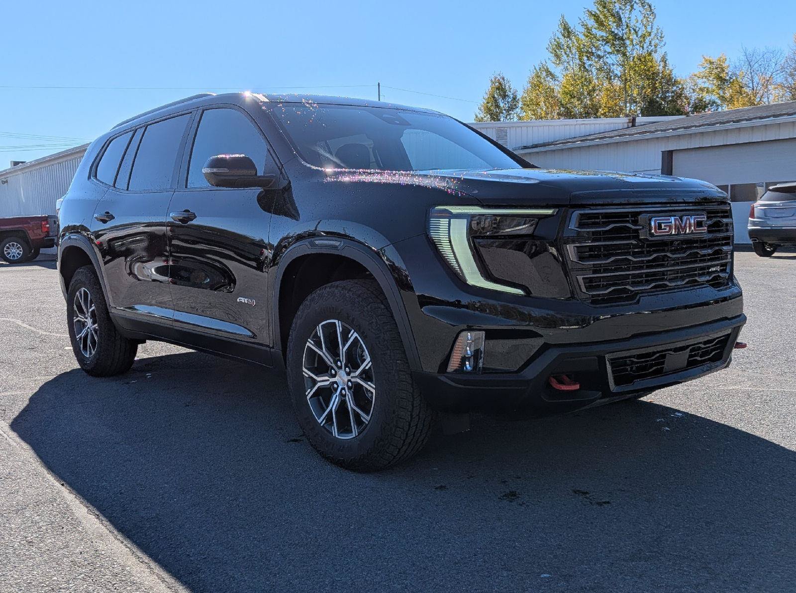 New 2027 GMC Acadia AT4 w/ Luxury Package AWD/4WD image 3