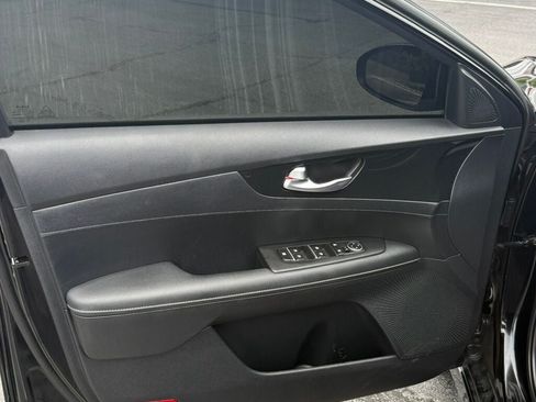 Used 2024 Kia Forte GT-Line FWD image 19
