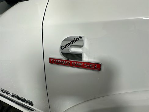 New 2026 RAM 3500 Limited w/ Towing Technology Group image 21