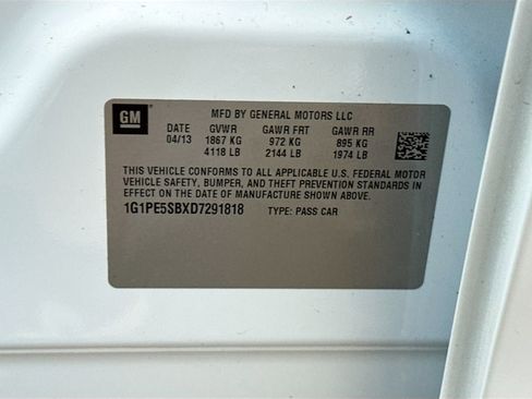 Used 2013 Chevrolet Cruze LT image 28