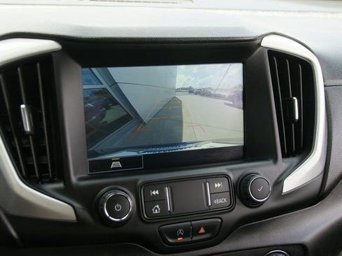Used 2023 GMC Terrain SLT FWD image 20