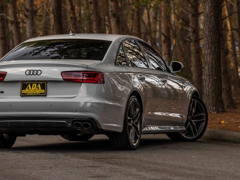 Used 2017 Audi S6 Prestige w/ S6 Sport Package image 30