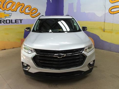 Used 2019 Chevrolet Traverse Premier w/ Redline Edition AWD/4WD image 3