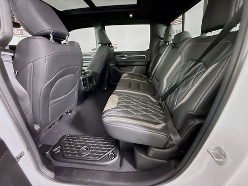 Used 2025 RAM 1500 Big Horn AWD/4WD image 28