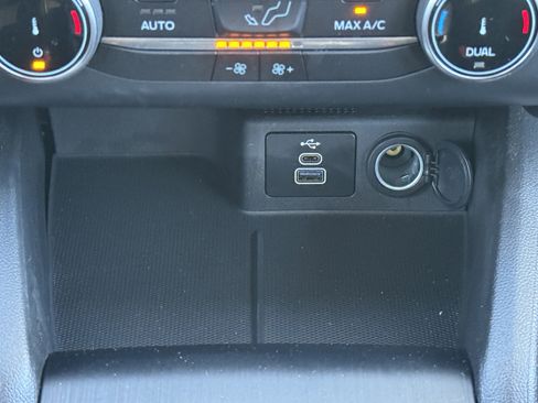 Used 2025 Ford Escape Active image 22