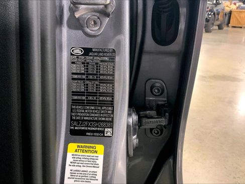 Used 2025 Land Rover Range Rover Evoque S image 33