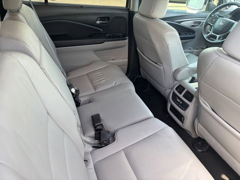 Used 2019 Honda Pilot EX-L image 16