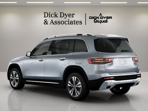 Used 2026 Mercedes-Benz GLB 250 image 18