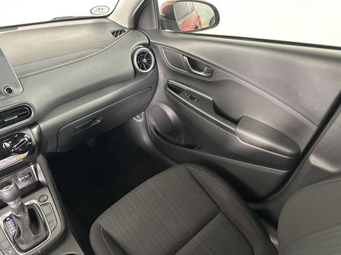 Used 2022 Hyundai Kona SEL w/ Cargo Package image 13