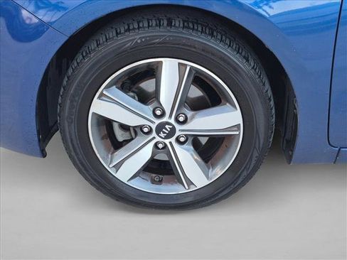 Used 2018 Kia Forte S FWD image 9