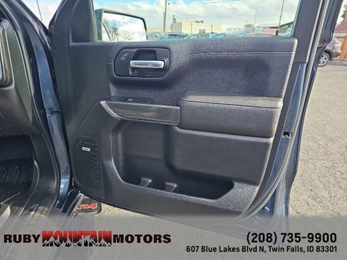 Used 2019 GMC Sierra 1500 AT4 image 40