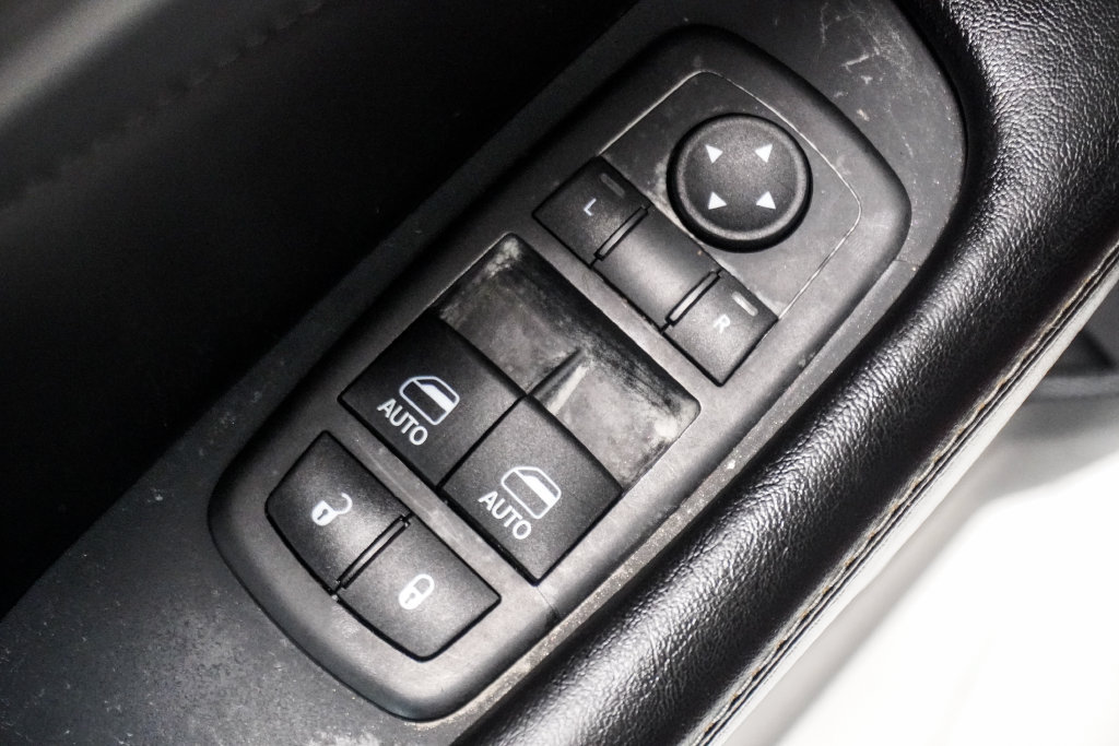 Used 2019 Dodge Challenger GT w/ Plus Package RWD image 13