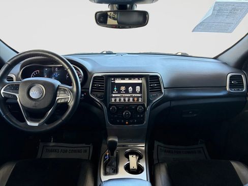 Used 2018 Jeep Grand Cherokee Altitude image 20