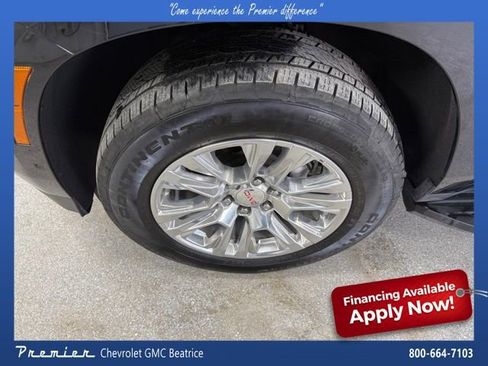 Used 2025 GMC Yukon Denali AWD/4WD image 13