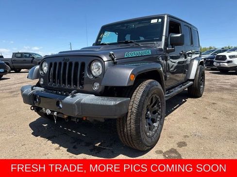 Used 2018 Jeep Wrangler Unlimited Sahara AWD/4WD image 1