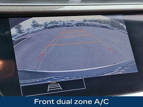 Used 2022 Buick Encore GX Essence w/ Experience Buick Package FWD image 13