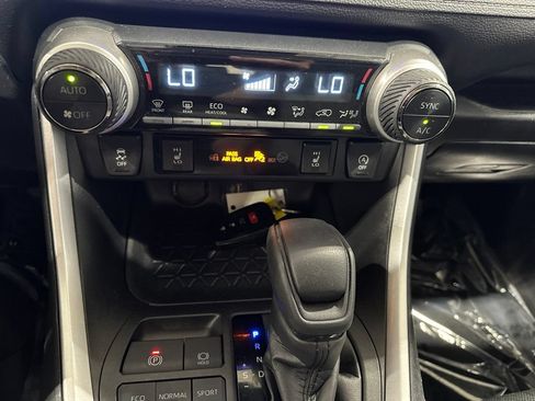 Used 2023 Toyota RAV4 XLE w/ Convenience Package AWD/4WD image 14