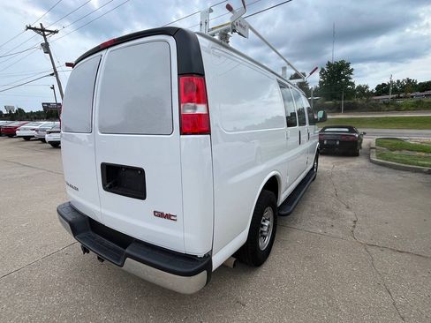 Used 2021 GMC Savana 2500 w/ Driver Convenience Package RWD image 8