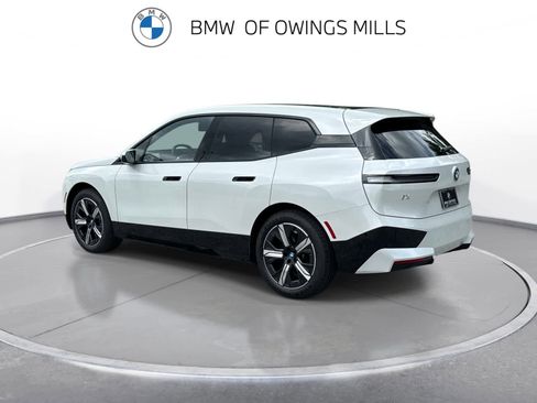 Certified 2024 BMW iX xDrive50 w/ Sport Package AWD/4WD image 6