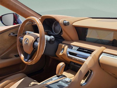 Used 2019 Lexus LC 500 Coupe w/ Performance Package RWD image 14