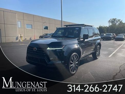 Used 2024 Lexus GX 550 w/ Accessory Package (Z1) AWD/4WD image 1