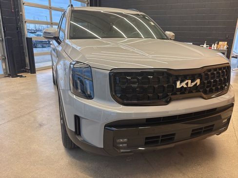Used 2024 Kia Telluride SX X-Line image 2